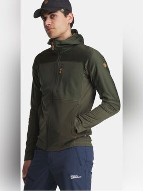 FJALLRAVEN Abisko Trail Fleece Jacket in Olive Green Men's Size Large